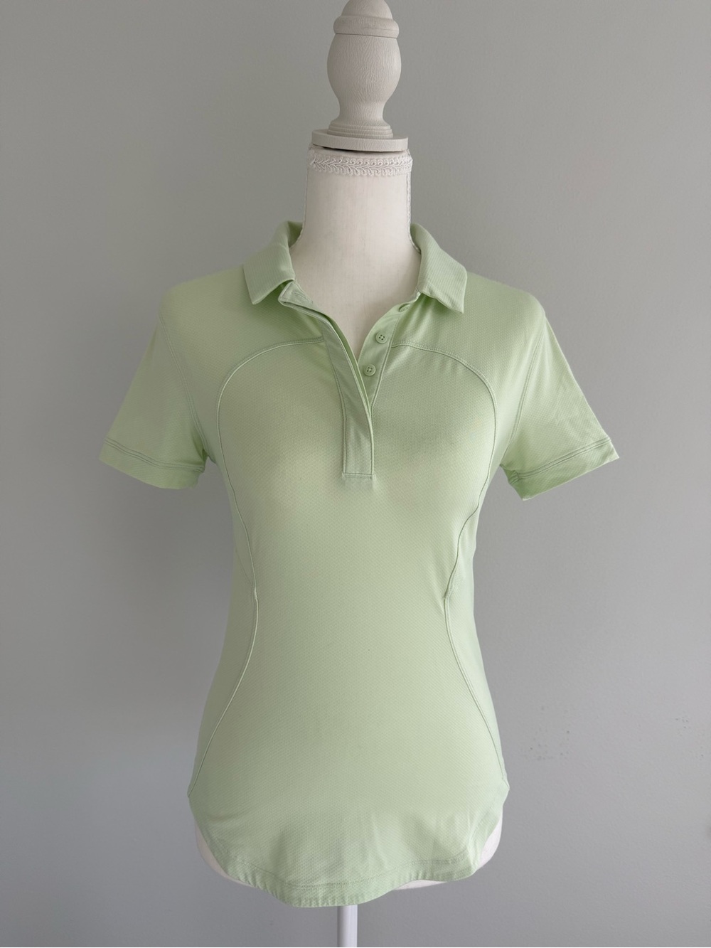 lululemon Quick-Dry Short Sleeve Polo Shirt, Kohlrabi Green Size 2